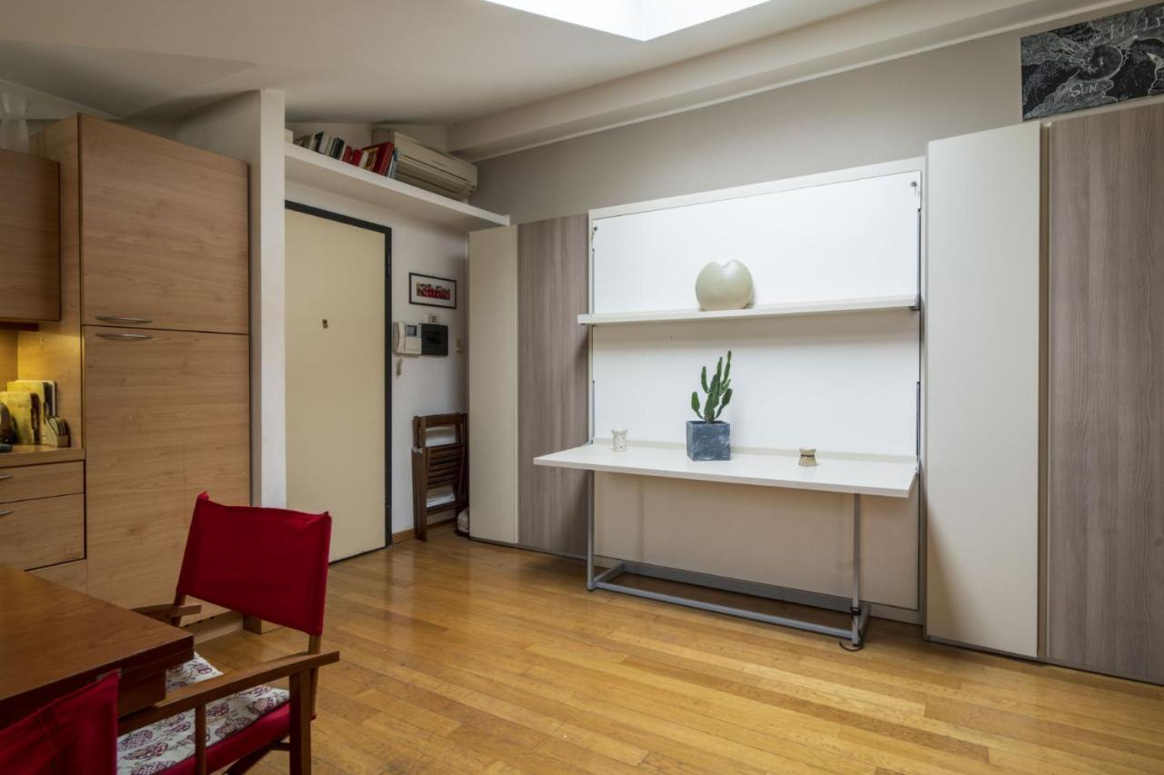 Ferienwohnung Easylife - Accogliente Monolocale In Zona Navigli Mailand Exterior foto